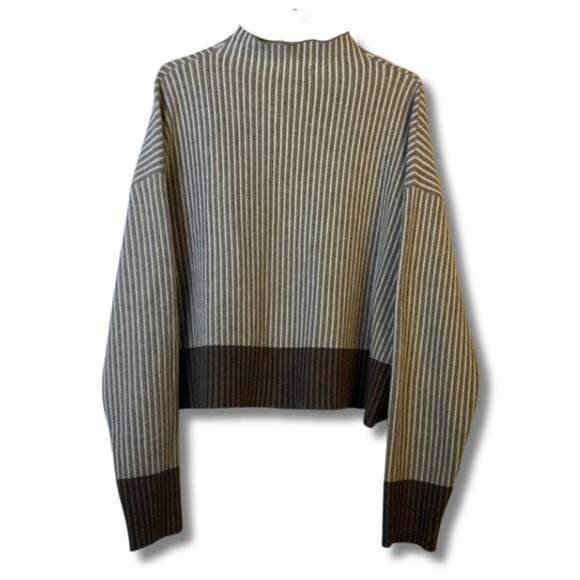 Tahari Sweaters - Tahari XL Striped Ribbed Mock Turtle Neck Long Sleeved Tan Sweater